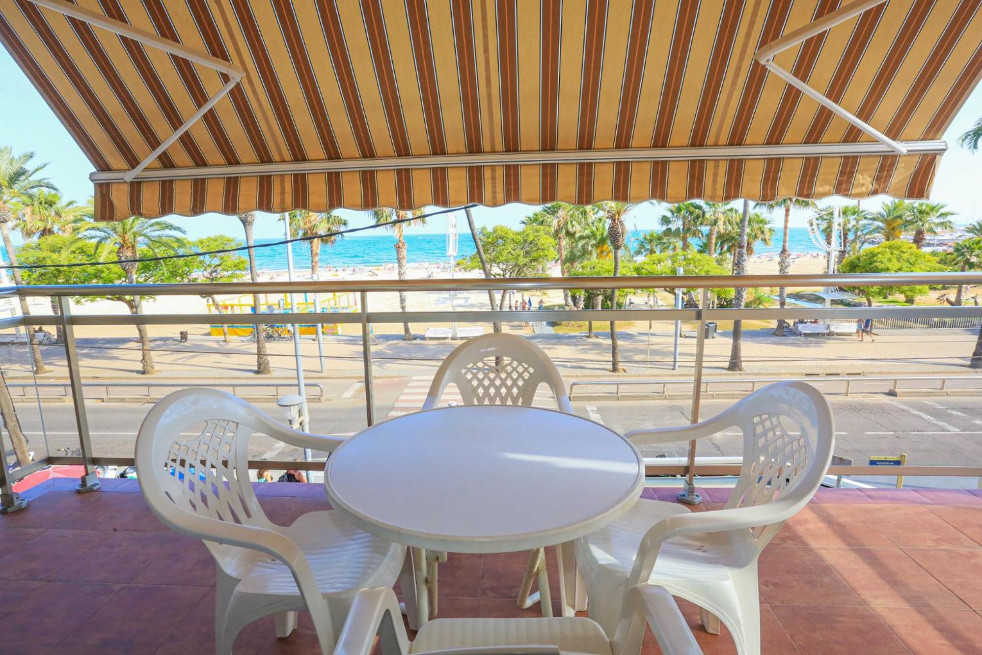 Xaloc Only Families Apartment Cambrils Exterior foto